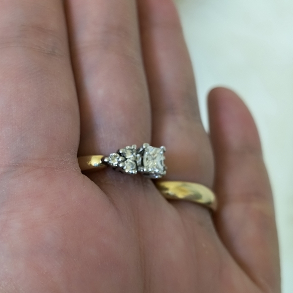 14k & Platinum Diamond Ring - Picture 12 of 14